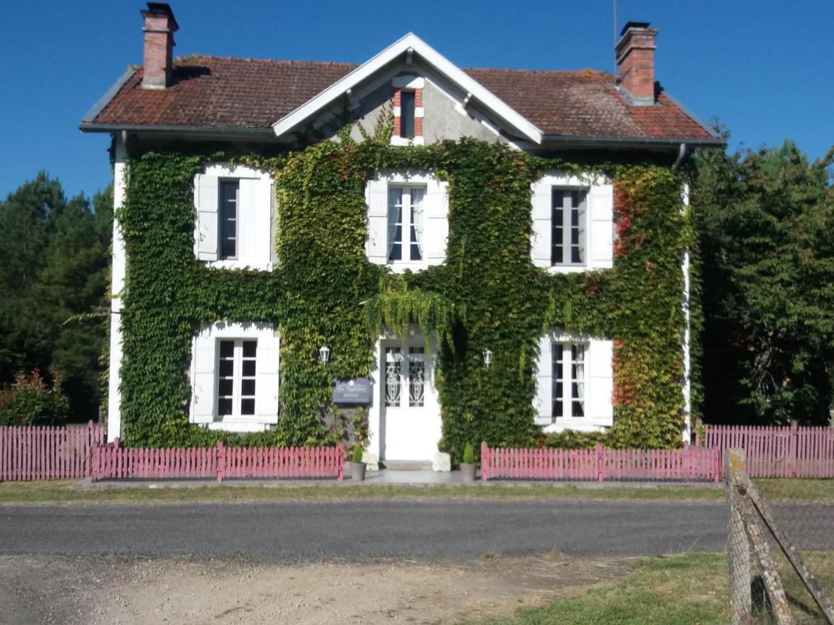 Bed and Breakfast Les Eygletieres Bourriot-Bergonce Екстер'єр фото